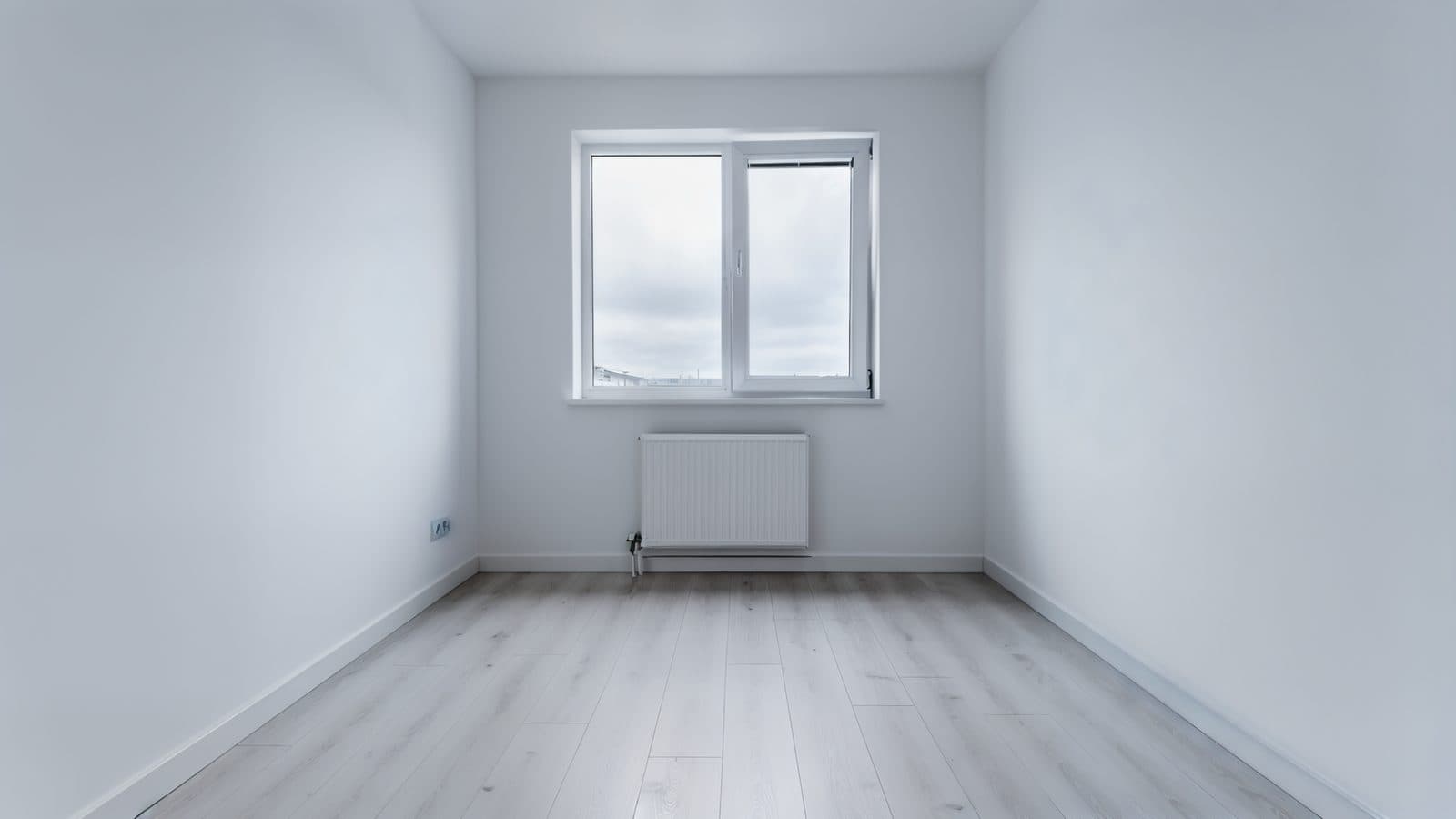 What Virtual Staging Costs, and the Rule Agents Keep Breaking